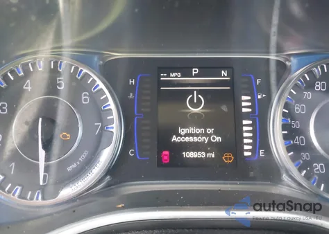 2016 Chrysler 200 Limited z USA, uszkodzony, nr VIN 1C3CCCAB9GN118796